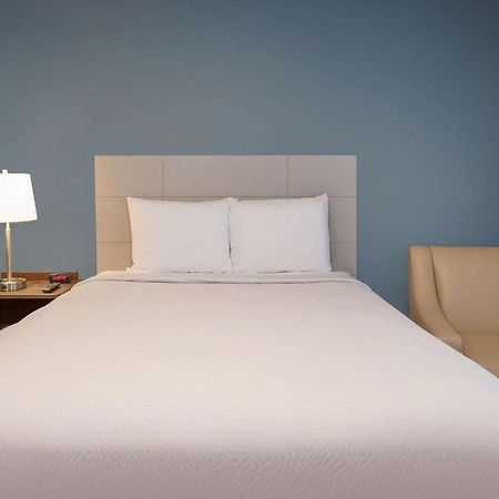 Lake Arbor Wood Spring Suites Washington Dc East Arena Drive מראה חיצוני תמונה
