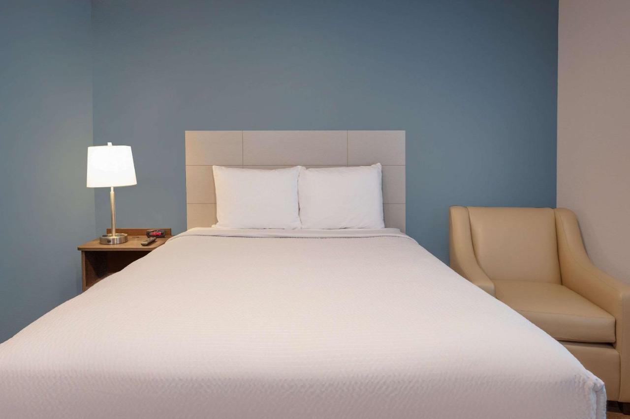 Lake Arbor Wood Spring Suites Washington Dc East Arena Drive מראה חיצוני תמונה