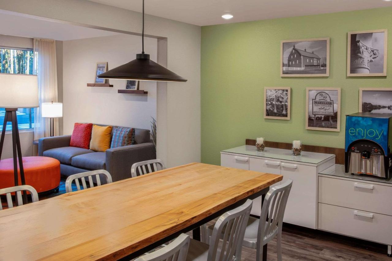 Lake Arbor Wood Spring Suites Washington Dc East Arena Drive מראה חיצוני תמונה